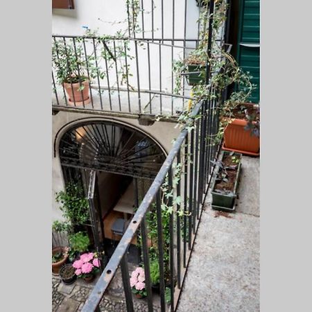 Loft In Pieno Centro Storico Apartment Como Exterior photo
